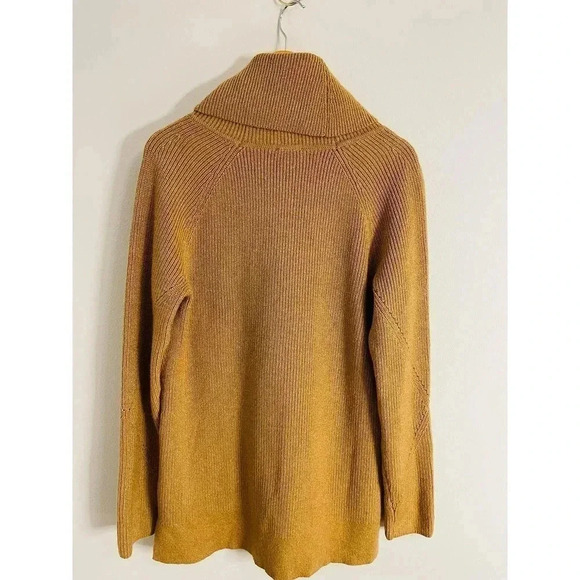 Talbots cable knit cowl/turtleneck sweater size Small Tan NWT - Picture 10 of 10
